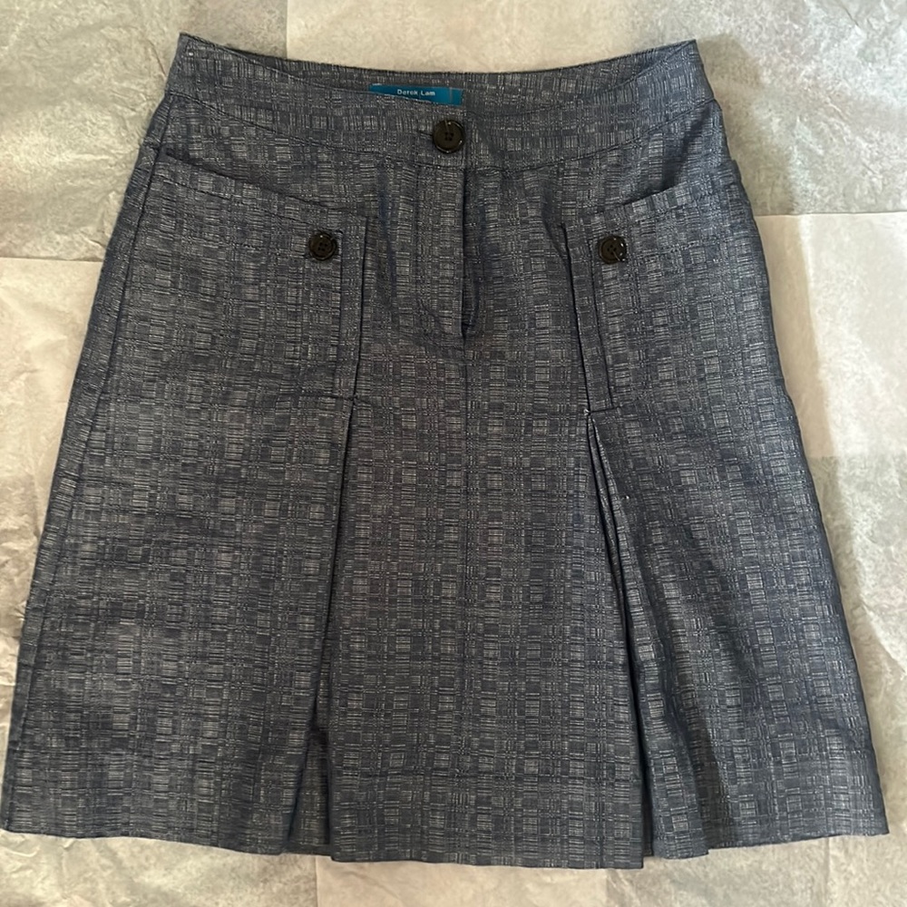 Derek Lam pleated short skirt size 4.